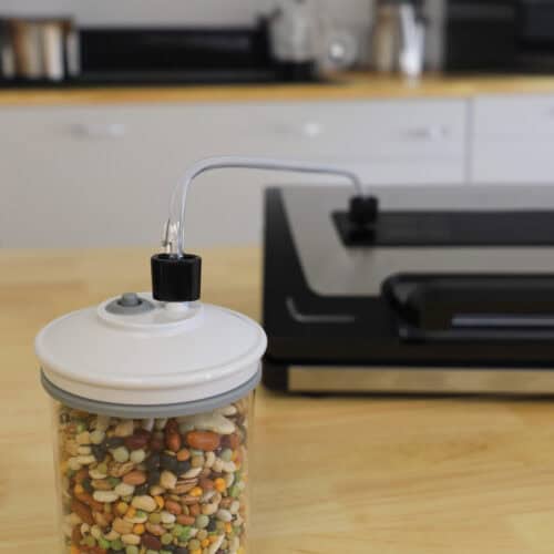 Premium Vacuum Sealer featuring LiquidLock™ - Image 4