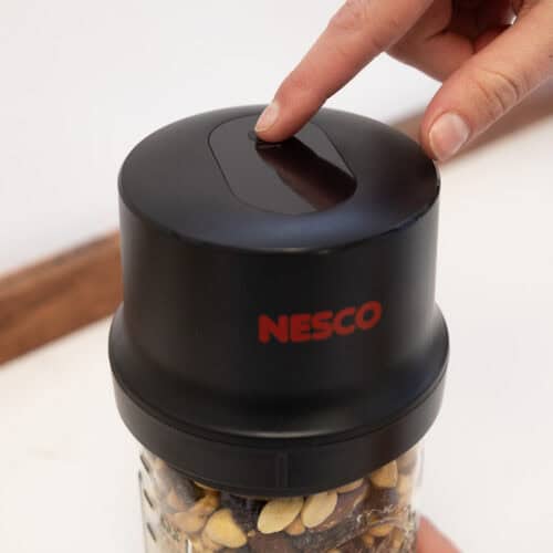 Electric Mason Jar Vacuum Sealer - Image 5